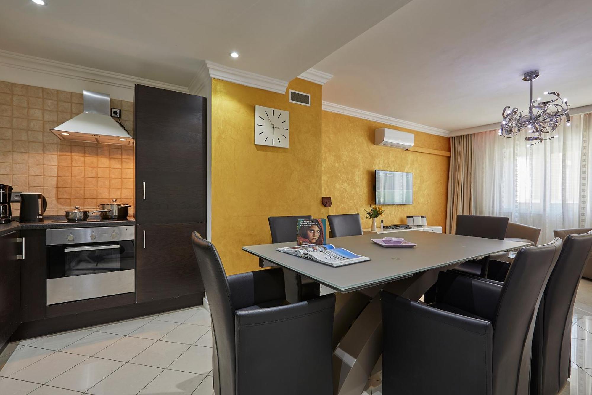 The Queen Luxury Apartments - Villa Cortina Люксембург Экстерьер фото